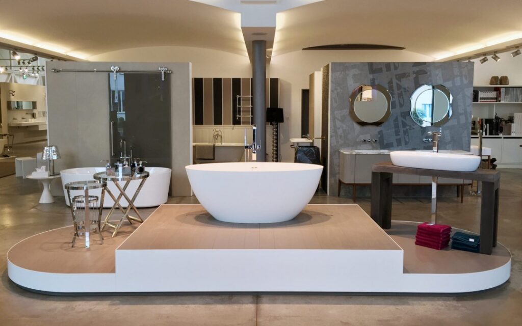 showroom with badeloft bathtub