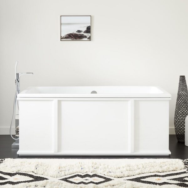 What is a Skirted Bathtub? 2024 Skirted Bathtub Guide