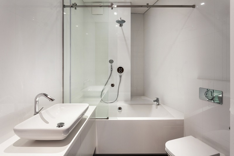 12 Bathtubs For Small Spaces 2020, Small Corner Bathtub Shower Combination