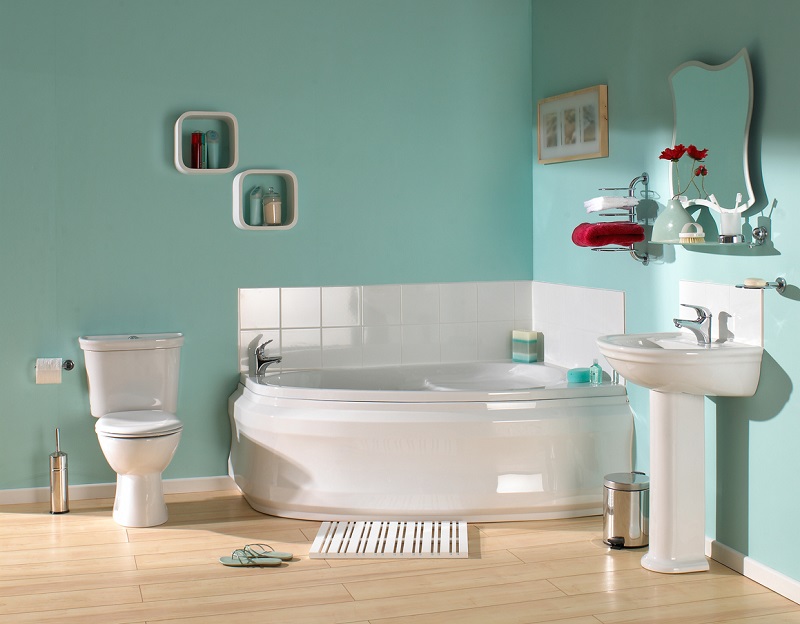 shelves of different heights/widths behind tub in guest bathroom. Start the  shelves approx. 15 above tu…