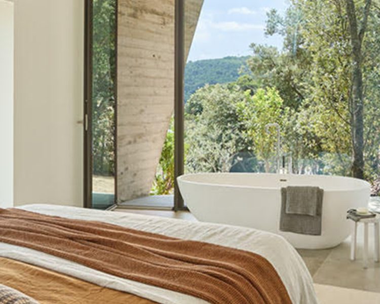 BW-01-Freestanding-Bathtub