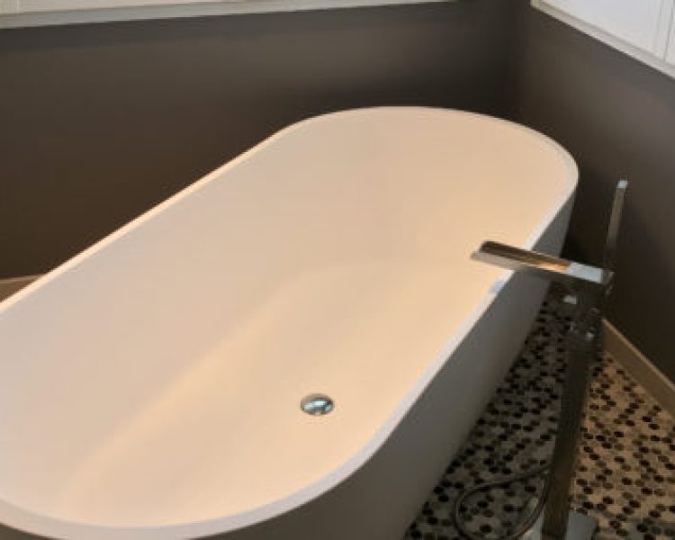 BW-02-Badeloft-Tub-276-475x284-1.jpg