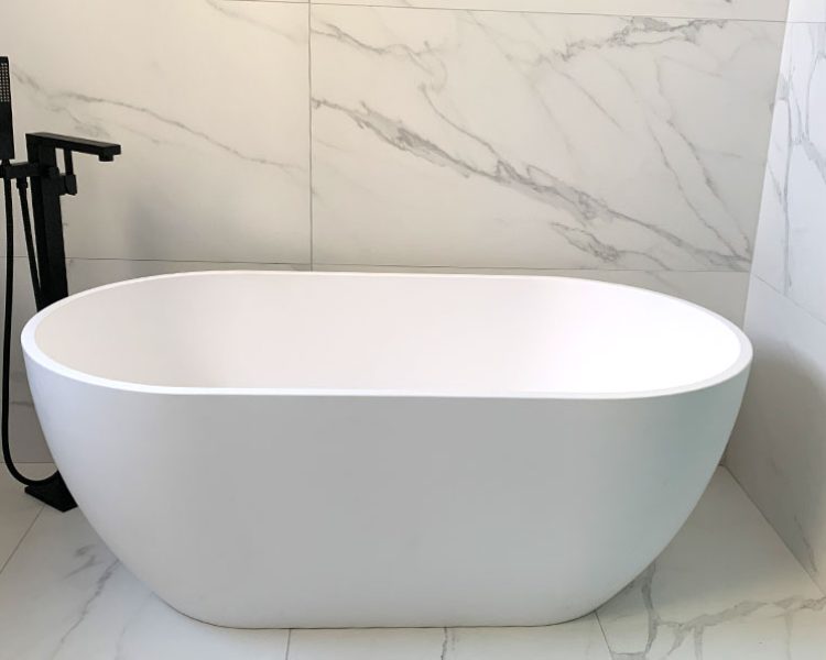 BW-02-Freestanding-Bath