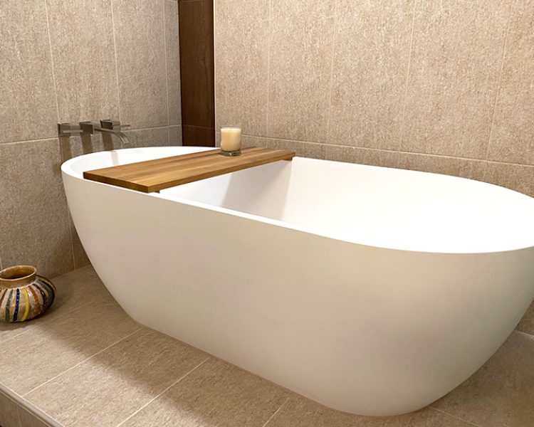 BW-02 Freestanding Bathtub
