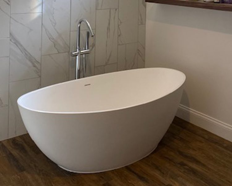 BW-03-Freestanding_Bathtub