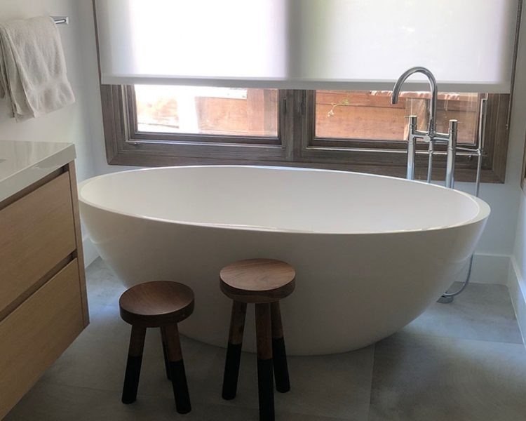 BW-04-Freestanding Bathtub