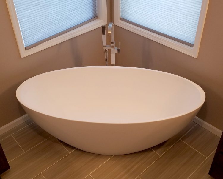 bw-04 freestanding bathtub