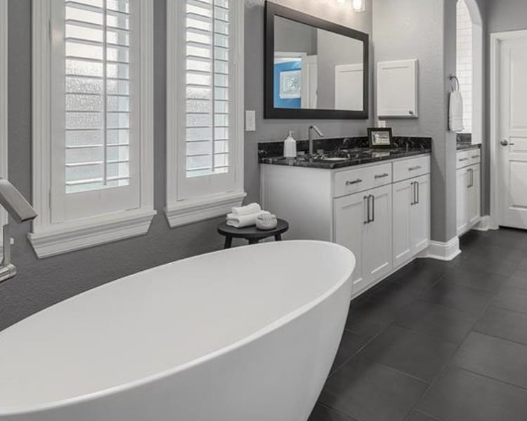 BW-04-Freestanding_Bathtub