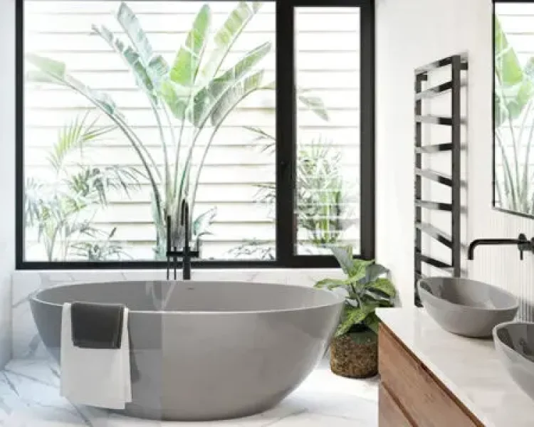 BW-04L-GryFreestandingTub-475x360-1.webp