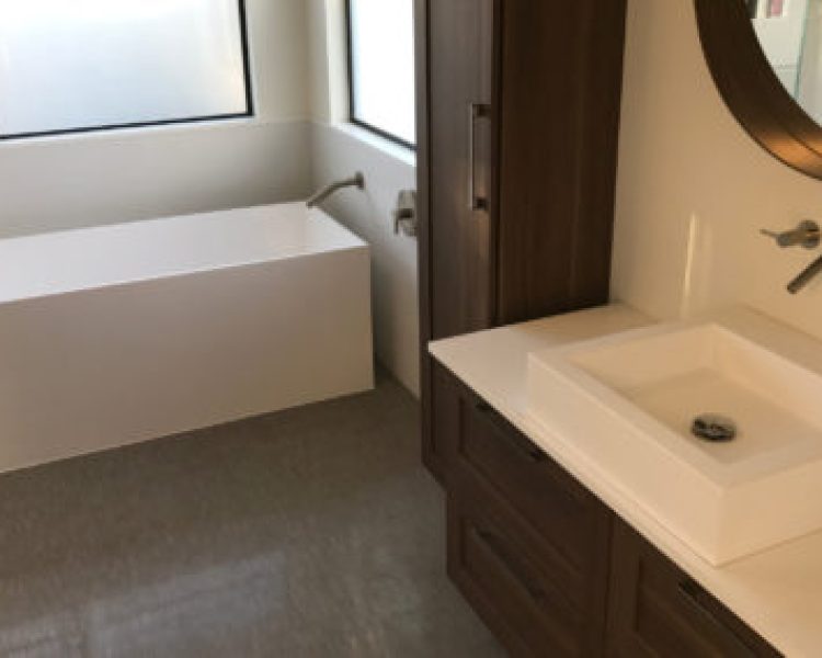 BW-06-FreestandingTub3293-475x284-1.jpg