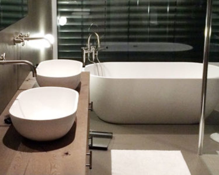 Bathtub-BW-02-L-matt-0999-475x284-1.jpg