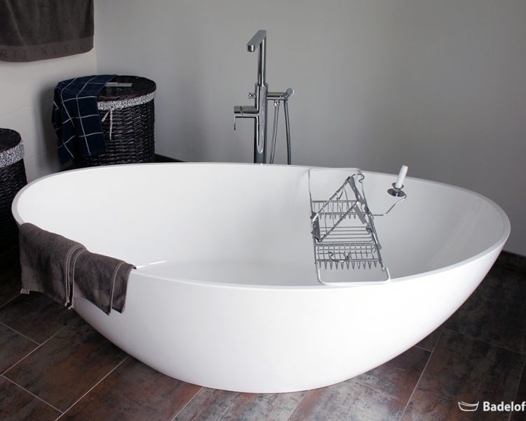 glossy freestanding tub bw-03 l