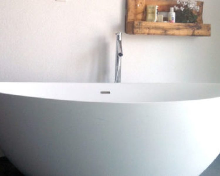 Bathtub-BW-03-L-matt-0981-475x284-1.jpg