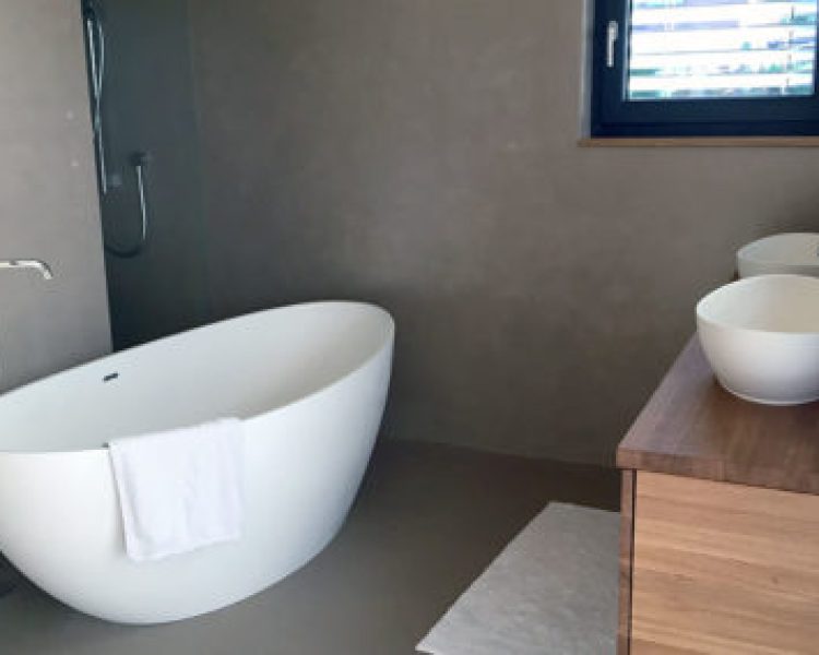 Bathtub-BW-03-XL-matt-0962-475x284-1.jpg