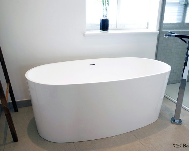 Bathtub-BW-08-glaenzend-1000