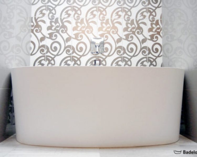 Bathtub-BW-08-matt-0994-475x360-1.jpg