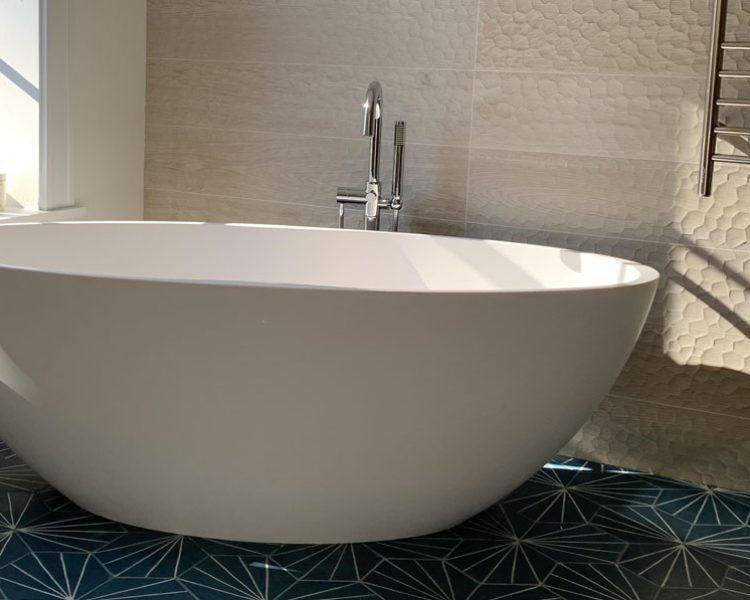 Freestanding-Bath-Tub-BW-04_33