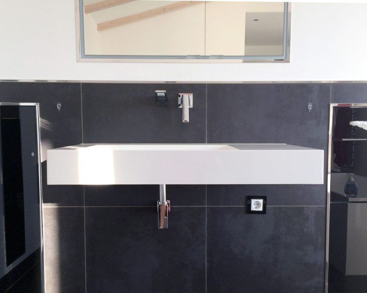 wall mount sink